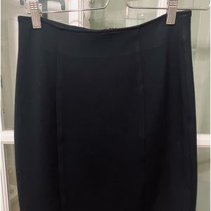 Alice + Olivia Womens Surplice Skirt Black Size 6 Work 20” Long Hips 16” Across